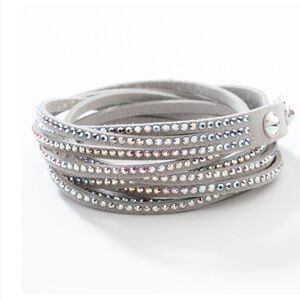 Touchstone Crystal Wrap Star Bracelet in Crystal Aurora Borealis New in Box.